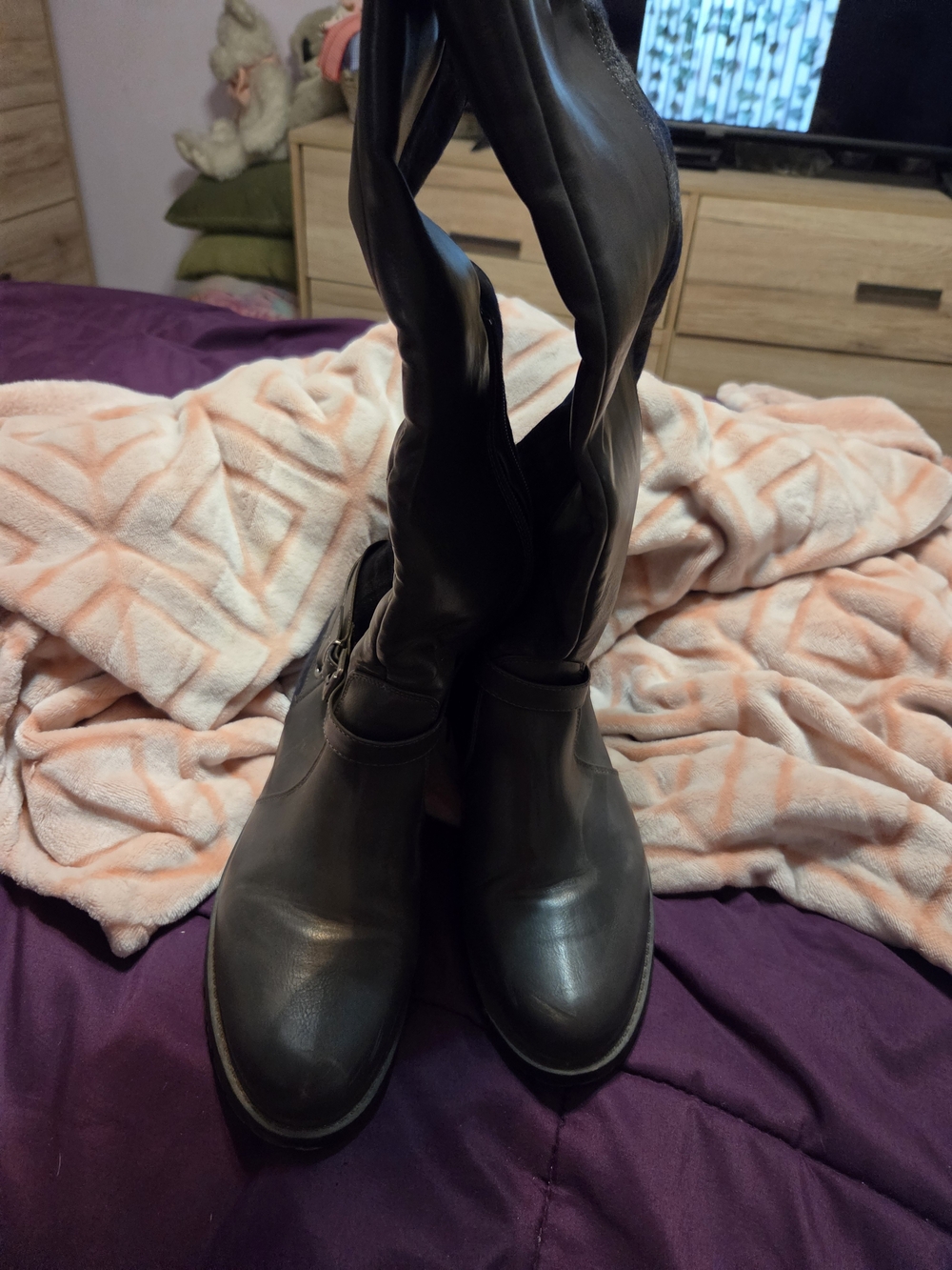 Women's Black Tall Leather Boots - Classic Riding Style
